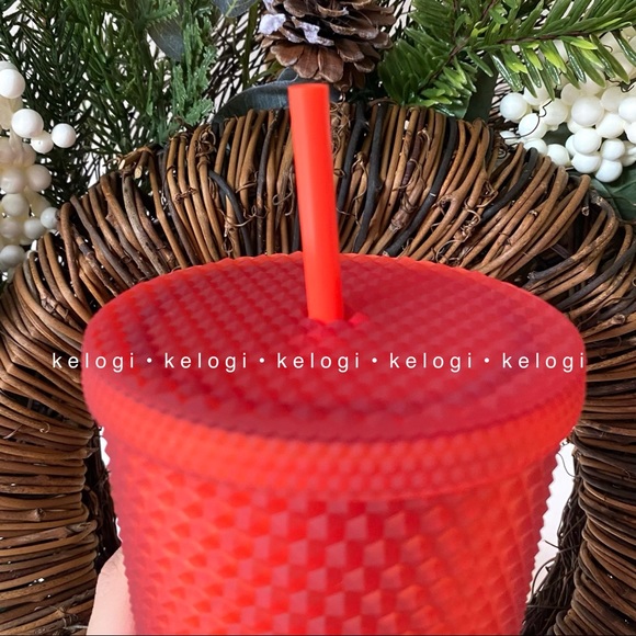 ❤️NEW❤️2021 Starbucks Matte Red Velvet Studded Cup - Picture 5 of 9
